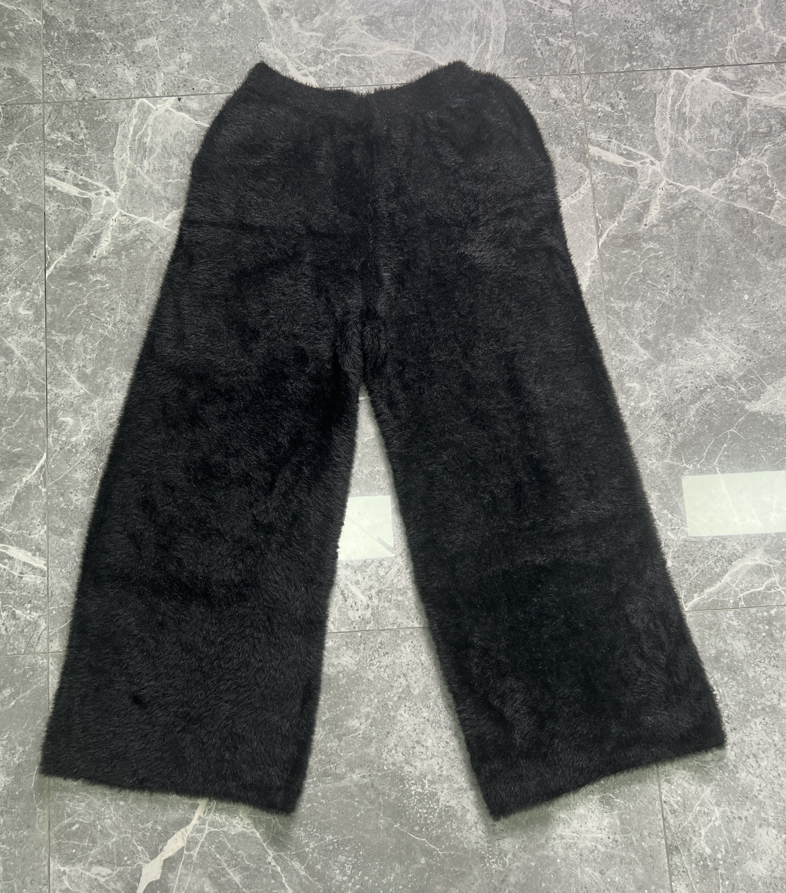 Loose mohair trousers and shorts with jacquard logo2